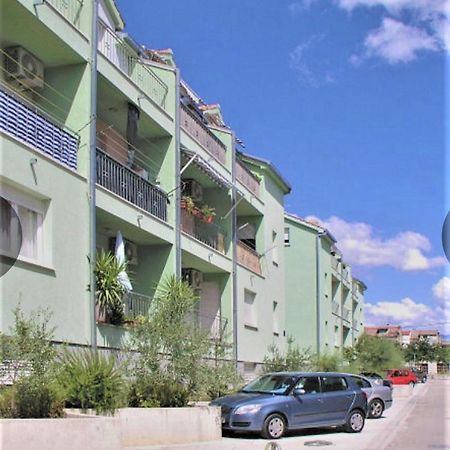 Apartman Scotti Kaštela Eksteriør billede