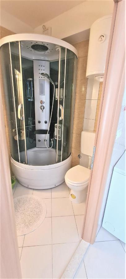 Apartman Scotti Kaštela Eksteriør billede
