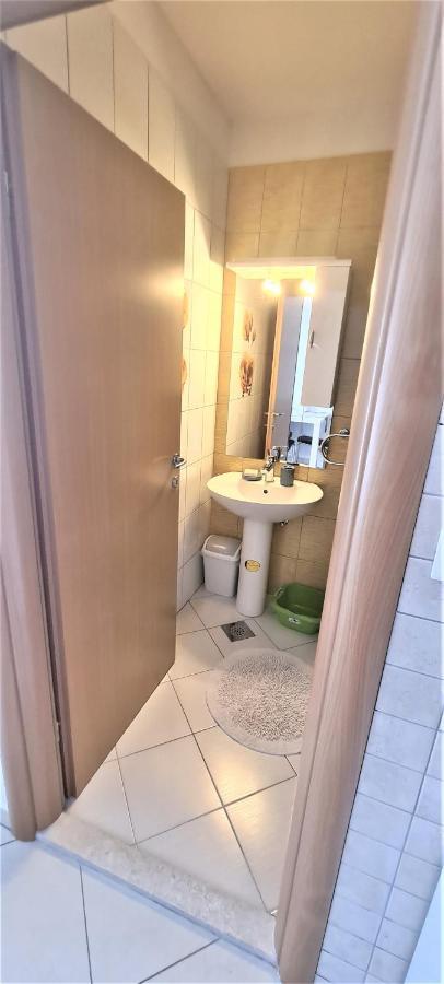 Apartman Scotti Kaštela Eksteriør billede