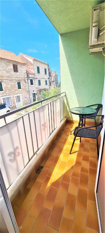 Apartman Scotti Kaštela Eksteriør billede